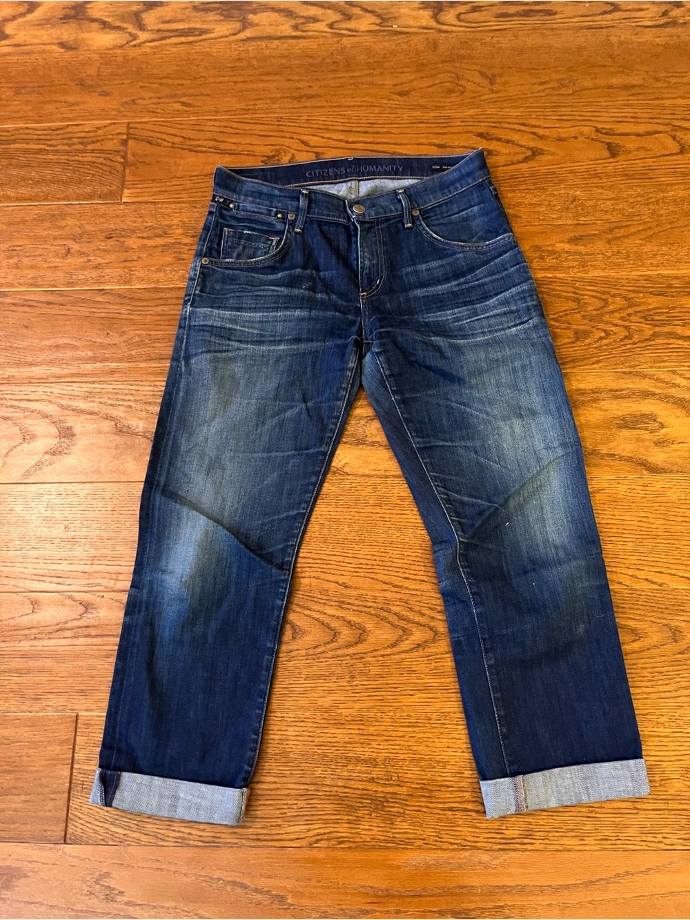 Citizens Of Humanity Dylan Blue Cropped Ankle Jeans with Faded denim